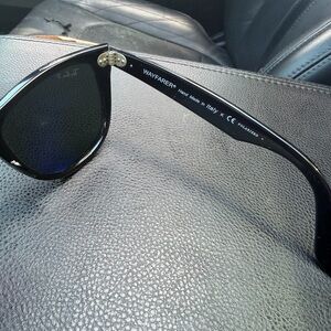 Ray-Ban Wayfarer Black with Dark Lenses